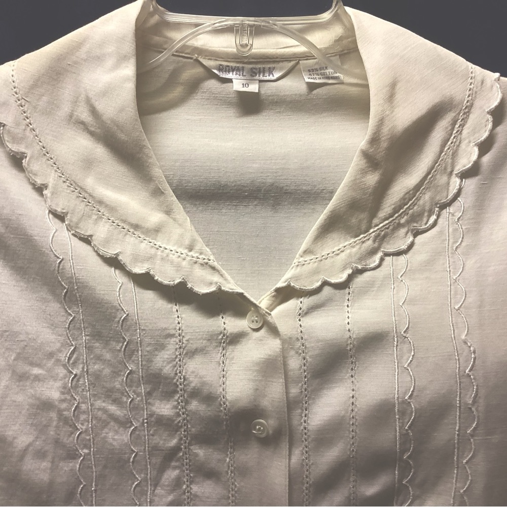Vintage 70’s Royal Silk Women’s Embroidered Cream Blouse. Size 10..